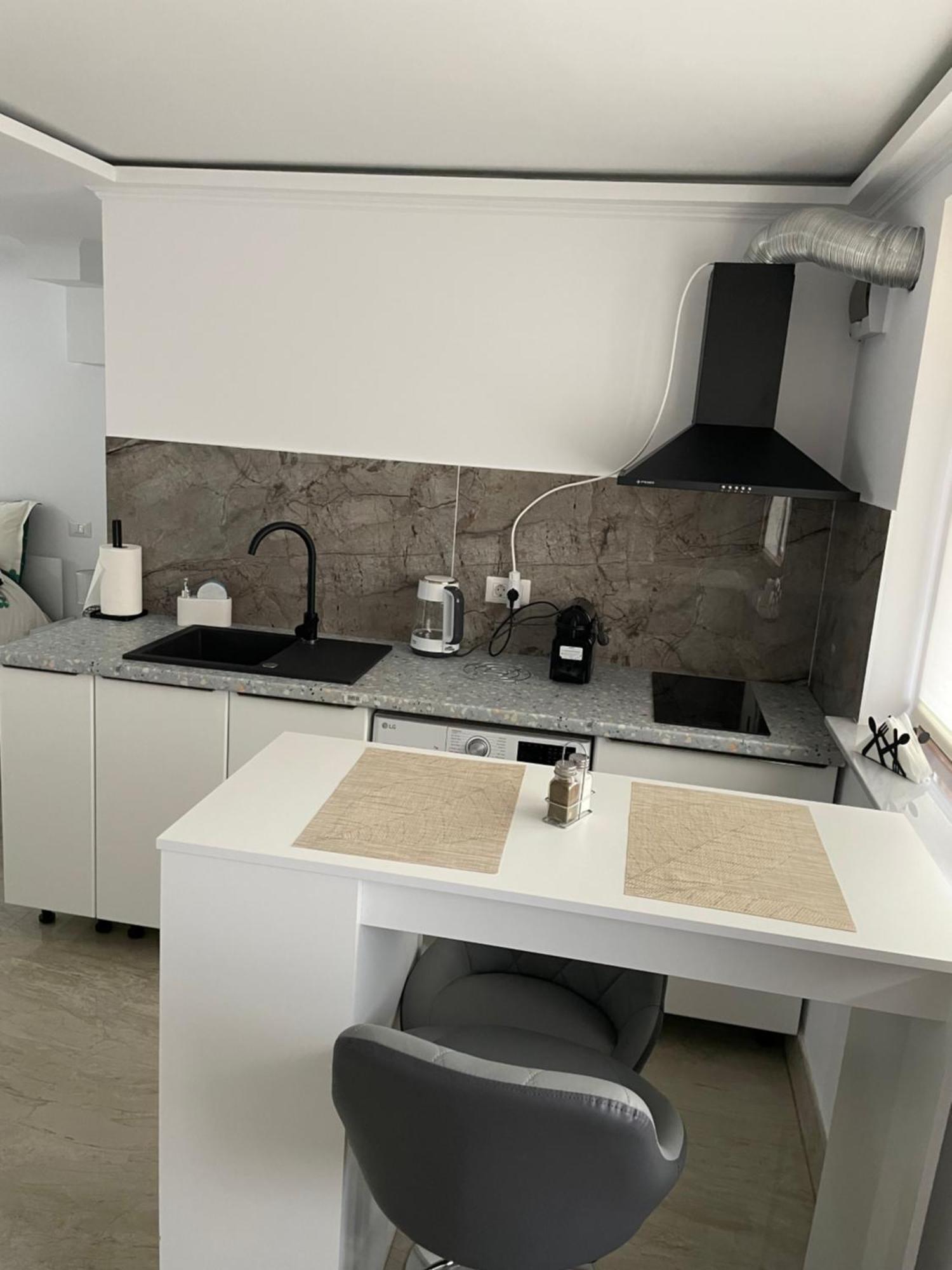 Studio Apartman Szucsáva Kültér fotó